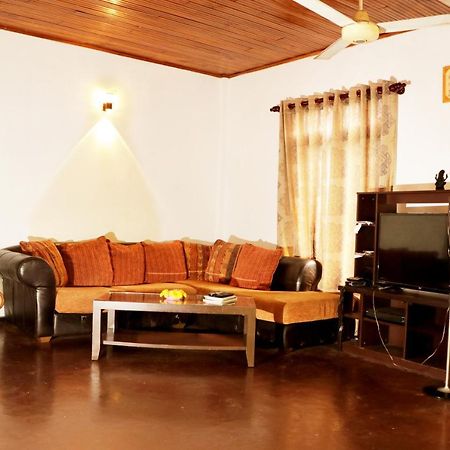 Ariyadasa Guest House Galle Exterior foto